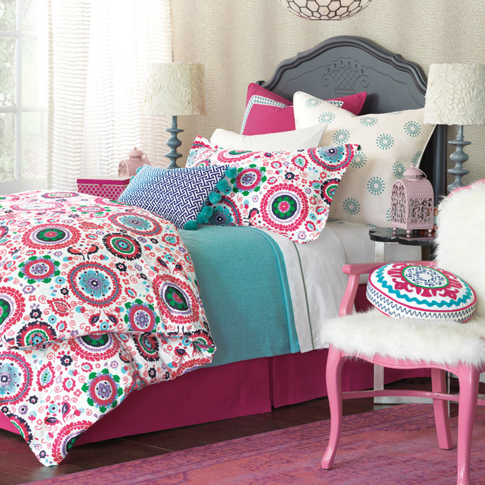 Elevate Your Home Decor with Preppy Bed Styles from Wayfair